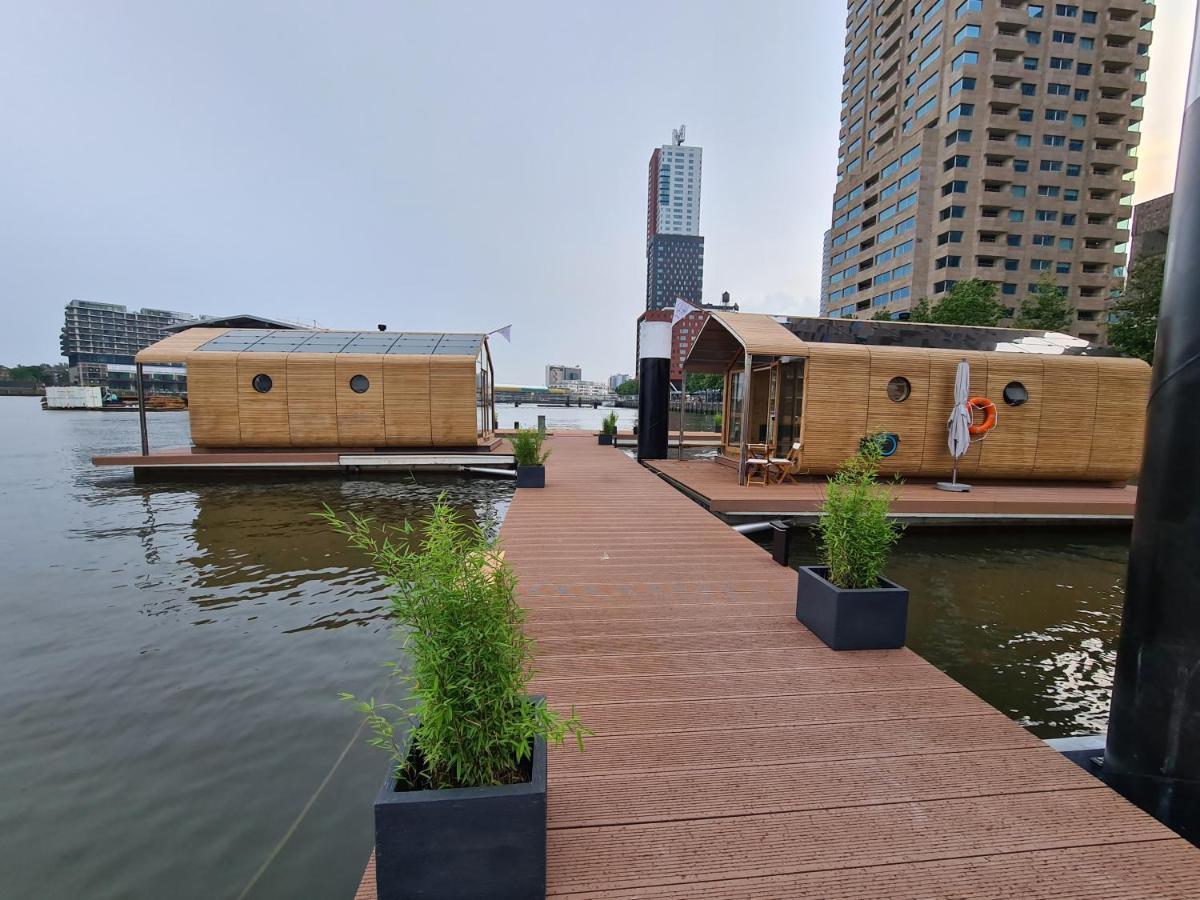 Wikkelboat Nr1 At Floating Rotterdam Rijnhaven Villa Exterior photo